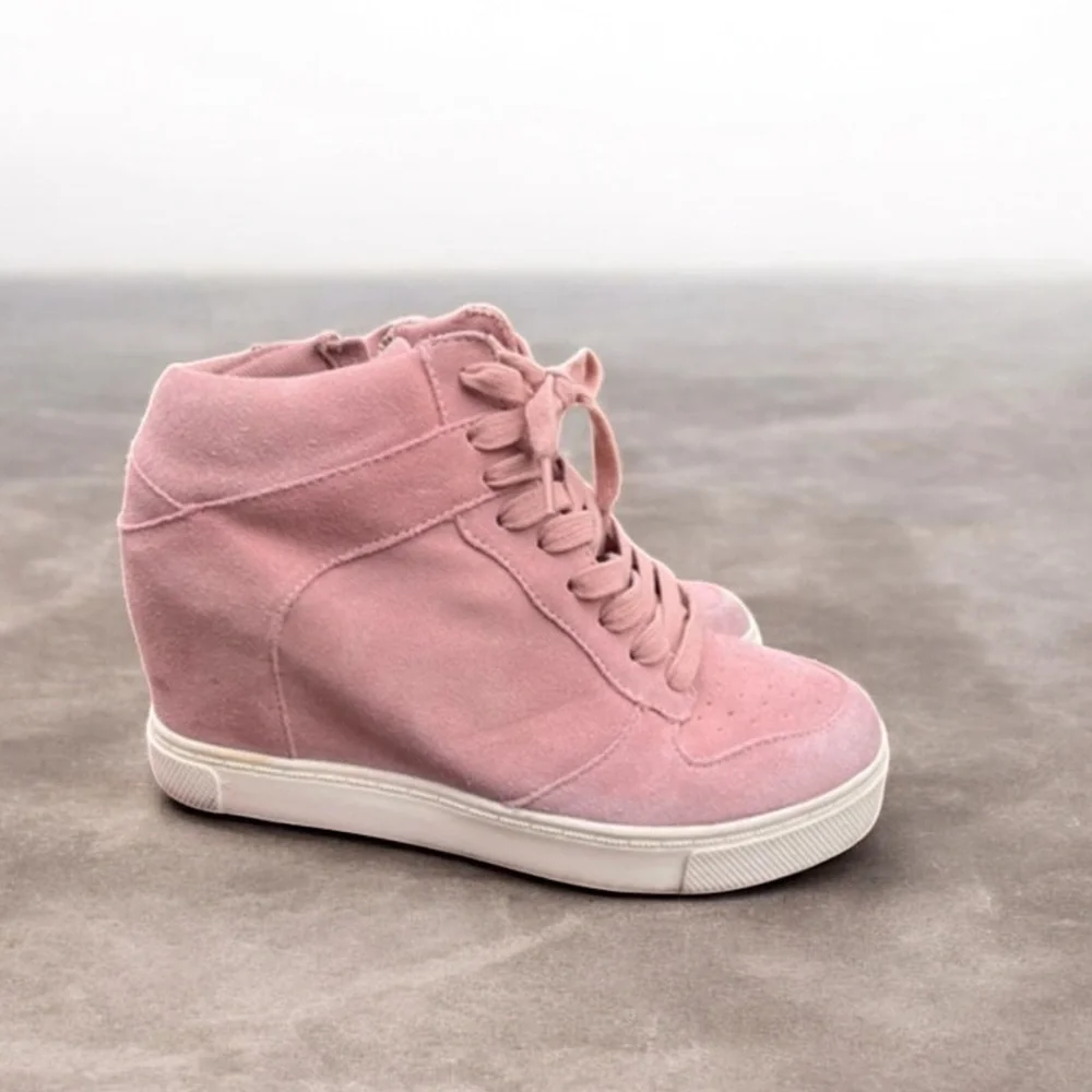 Steve Madden Women's Size 8.5 Shoes Pink Lace Up Suede Hidden Wedge Boots